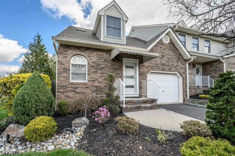 675 Raritan Rd 24 Property Photo 1
