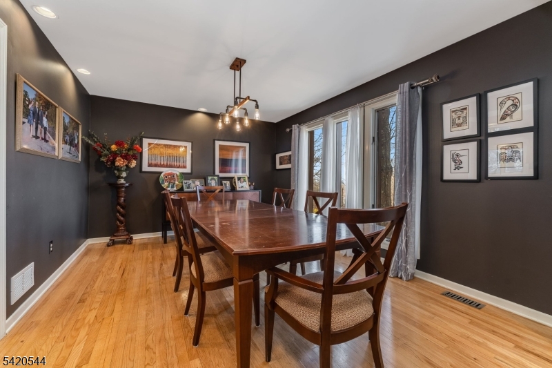 828 Star View Way Property Photo 10