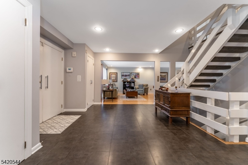 828 Star View Way Property Photo 16