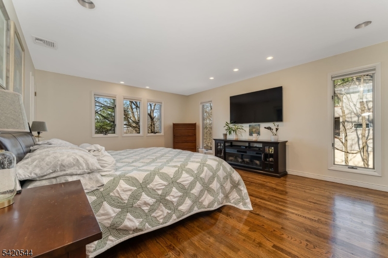 828 Star View Way Property Photo 18