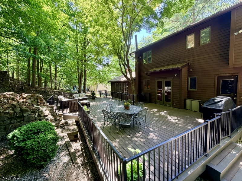 828 Star View Way Property Photo 33
