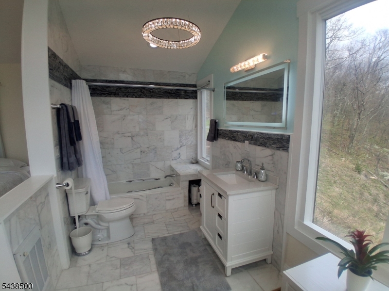 20 Upper Mountain Rd Property Photo 23