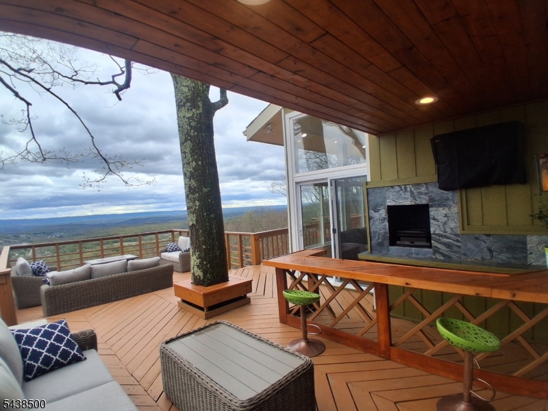 20 Upper Mountain Rd Property Photo 26