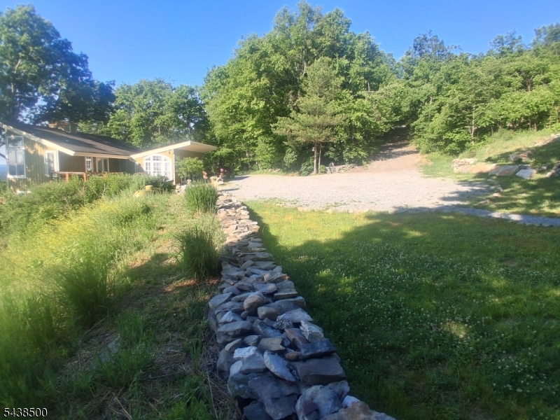 20 Upper Mountain Rd Property Photo 41