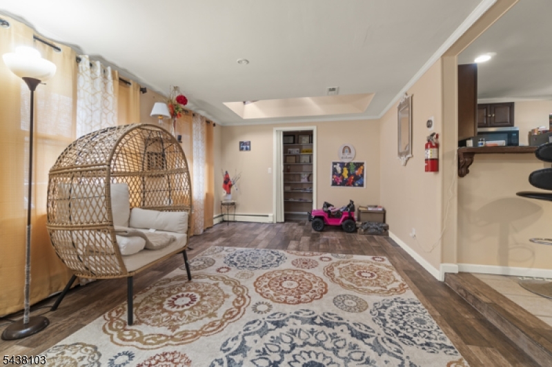 10 Bently Ln Property Photo 15