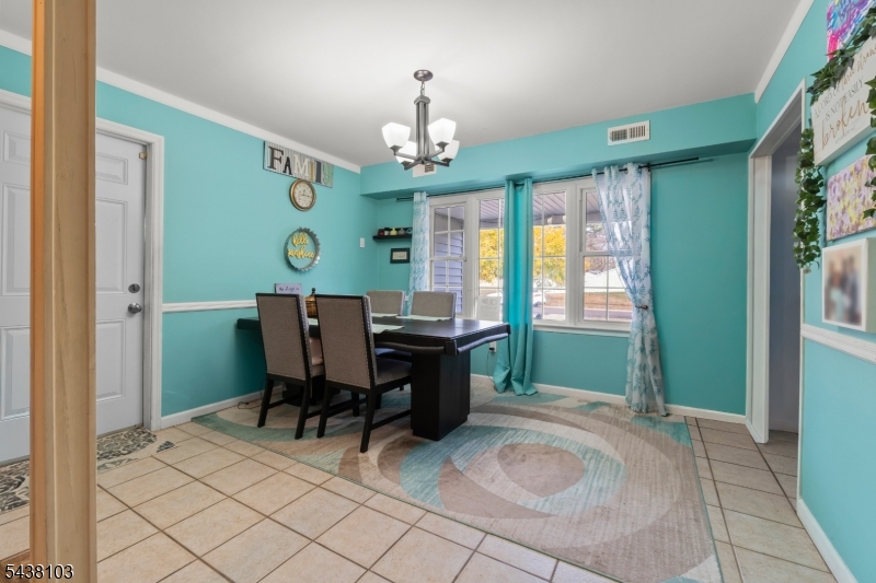 10 Bently Ln Property Photo 19