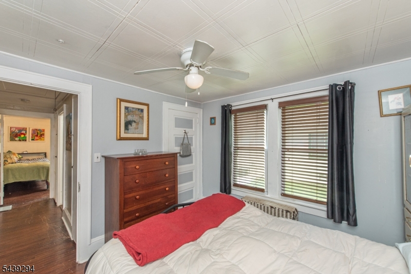 133 Woodside Ave Property Photo 14