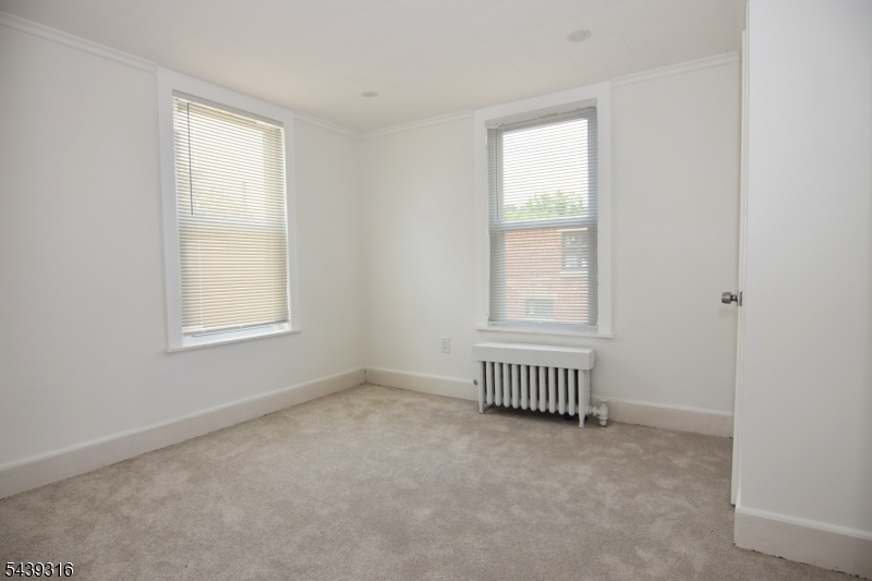 19 West St Property Photo 11