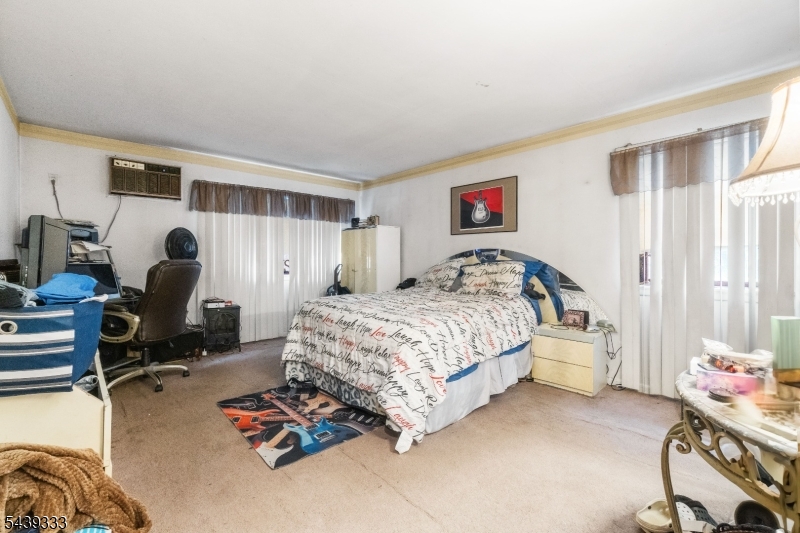 468 Liberty St, Unit 101 101 Property Photo 5