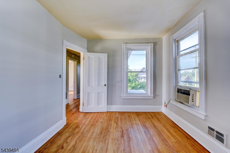 185 W Cliff St Property Photo 35