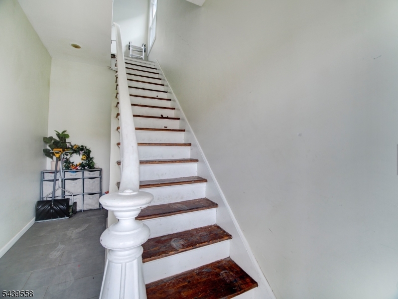 271 Washington St Property Photo 16