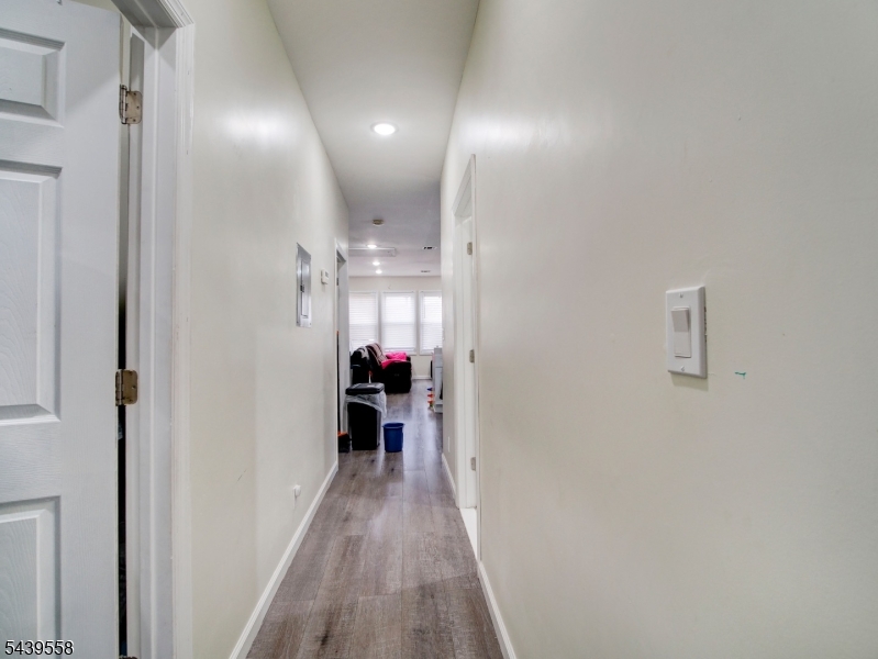 271 Washington St Property Photo 24
