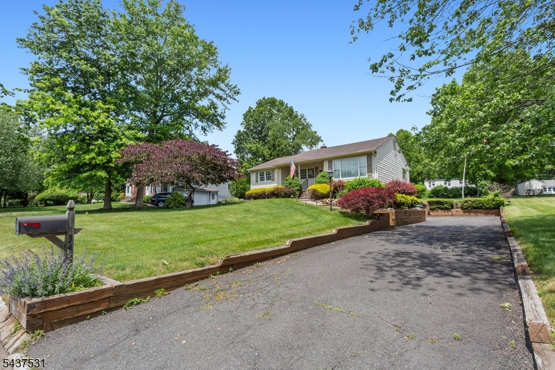 34 Cross Rd Property Photo 1