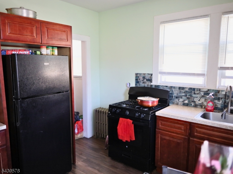 313 Ashton Ave Property Photo 17
