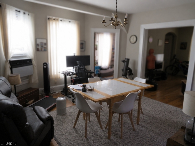 12 Bergen St Property Photo 14