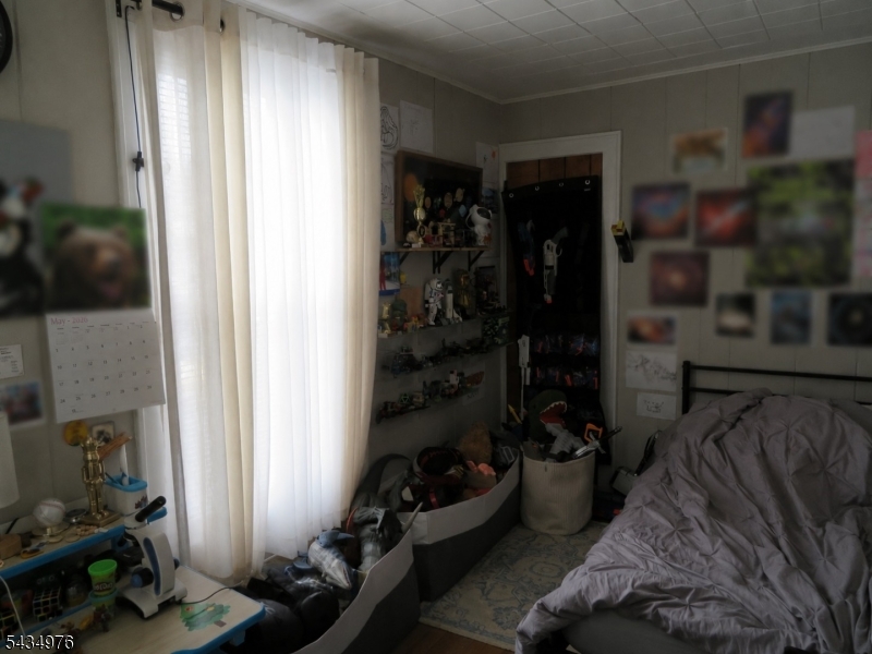 12 Bergen St Property Photo 16