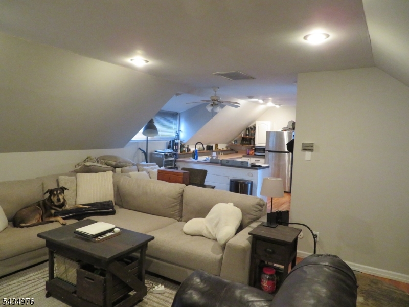 12 Bergen St Property Photo 45