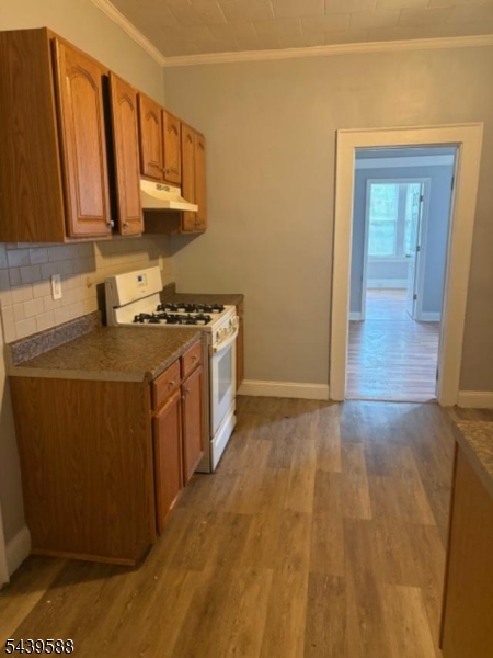 121 Smith St Property Photo 4