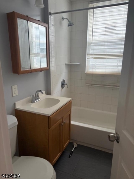 121 Smith St Property Photo 5