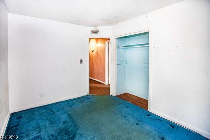 4 Beverly Rd Property Photo 25