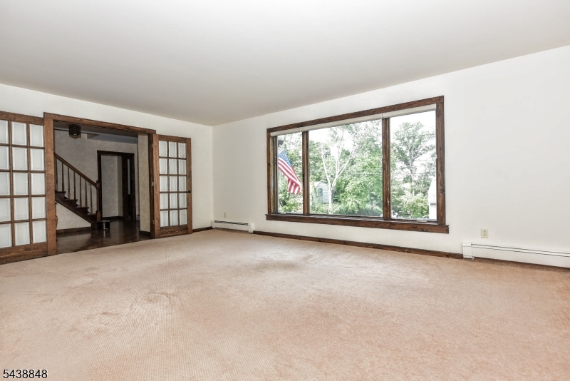 16 Weedon Dr Property Photo 7