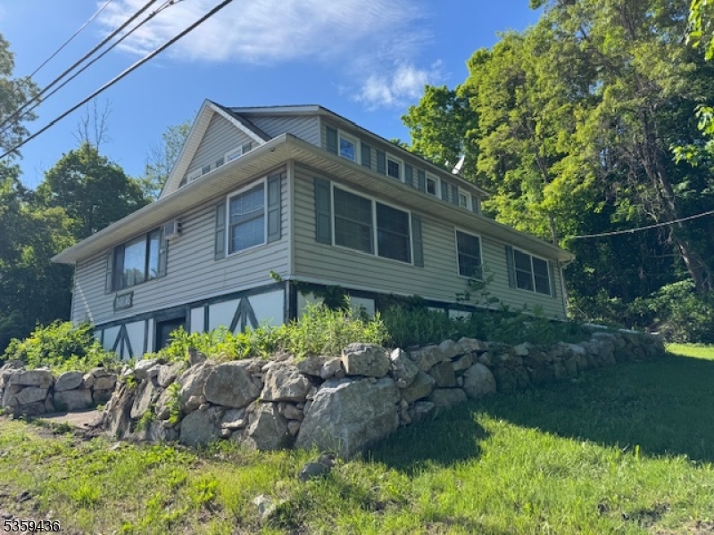 475 Us Highway 206 Property Photo 1