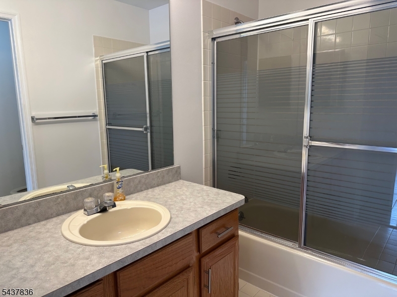 15 Crossfield Court Property Photo 11