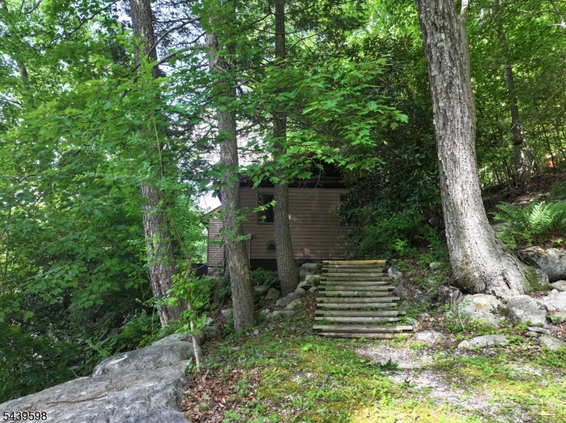 35 E Shore Trl Property Photo 6