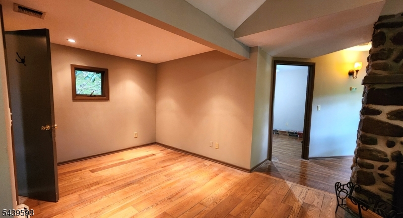 35 E Shore Trl Property Photo 16