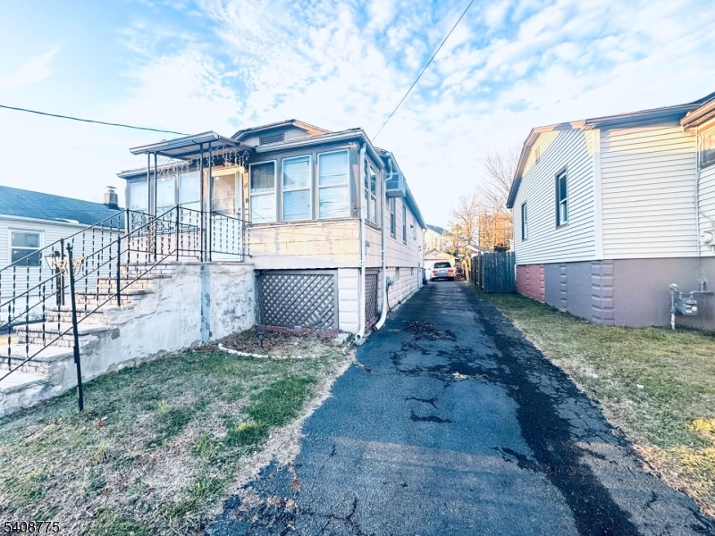 28 Silzer Ave Property Photo 1