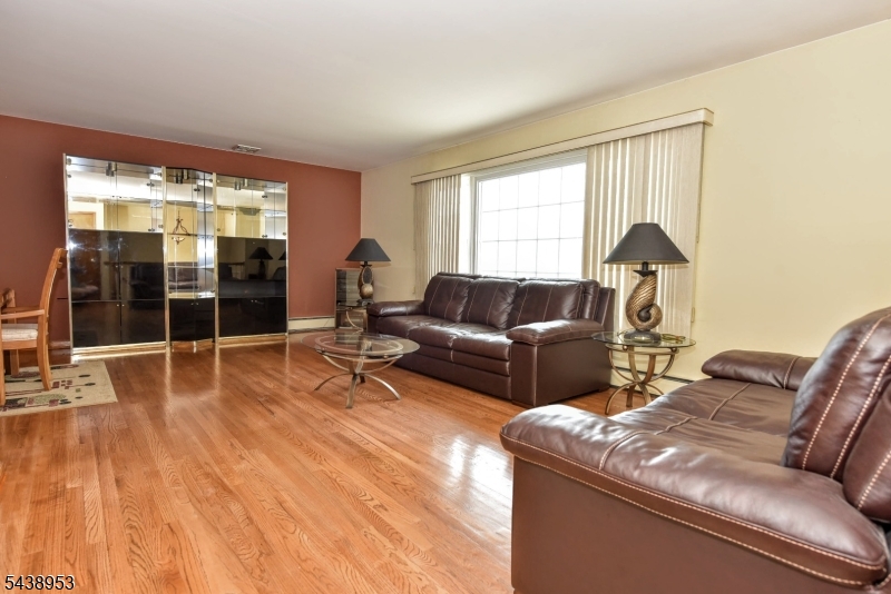 23 Harrison Ave Property Photo 5