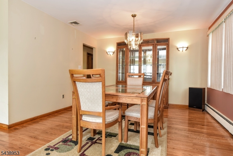 23 Harrison Ave Property Photo 8
