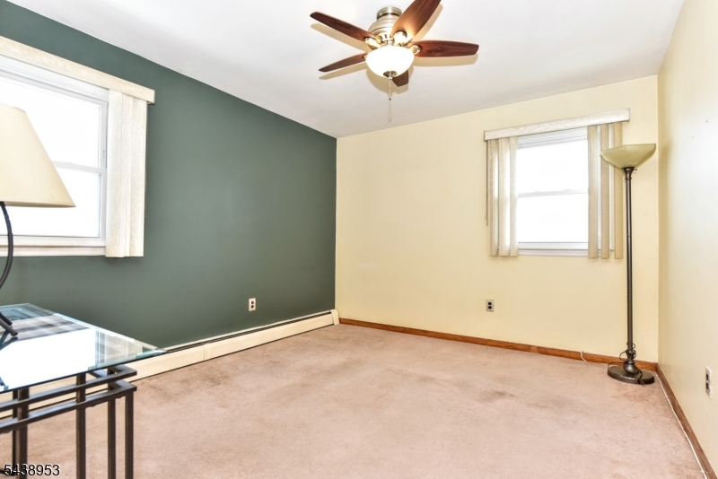 23 Harrison Ave Property Photo 16