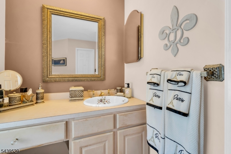 107 Bayberry Dr Property Photo 31