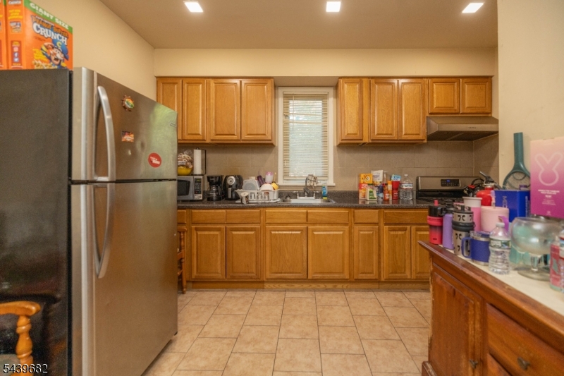 333 Magnolia Ave Property Photo 5