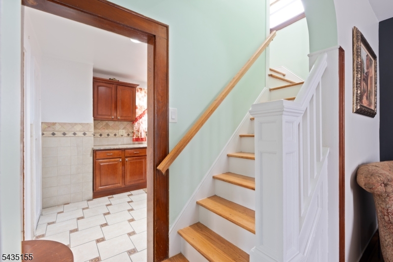1515 Rose Ter Property Photo 12