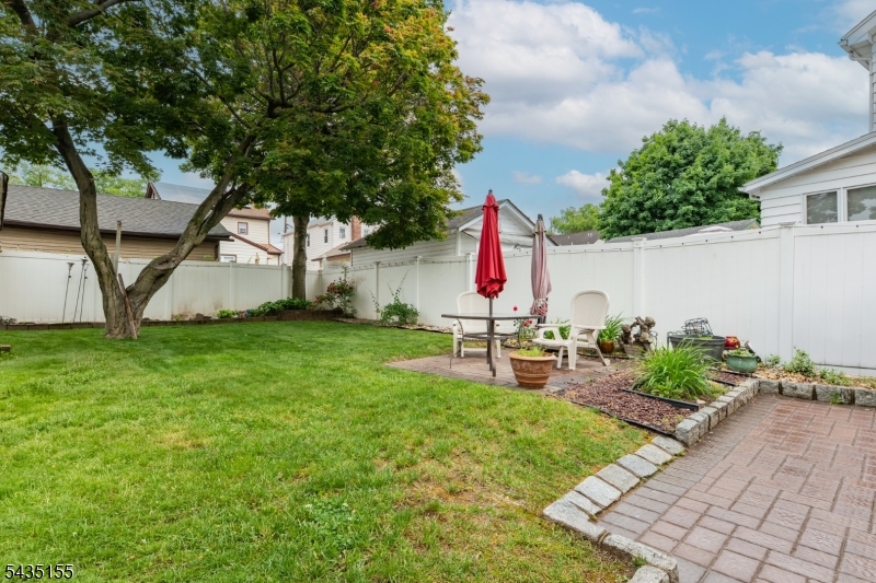 1515 Rose Ter Property Photo 31