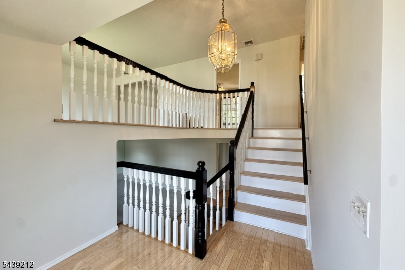 30 Tanglewood Dr Property Photo 1
