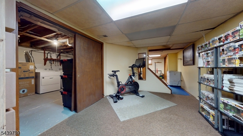 725 Loretta Ter Property Photo 30