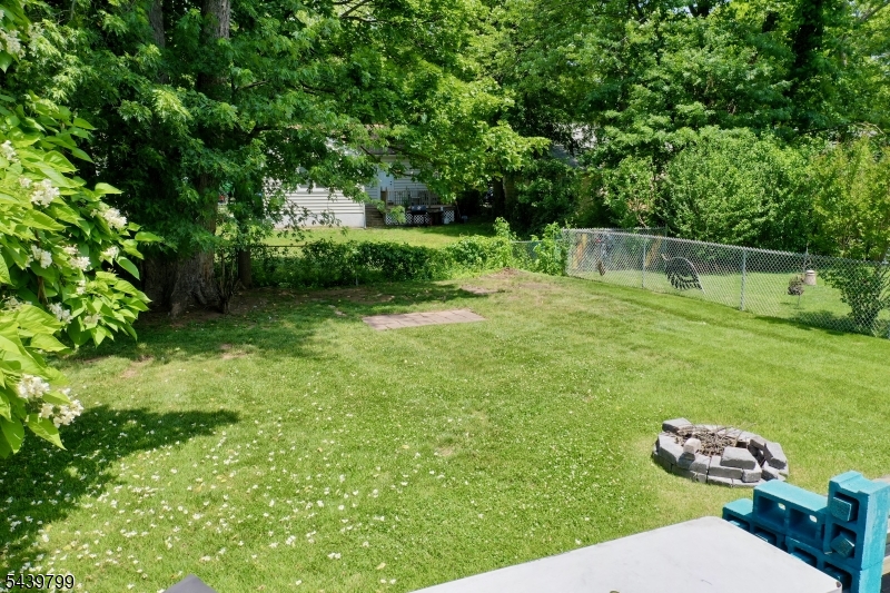 725 Loretta Ter Property Photo 35