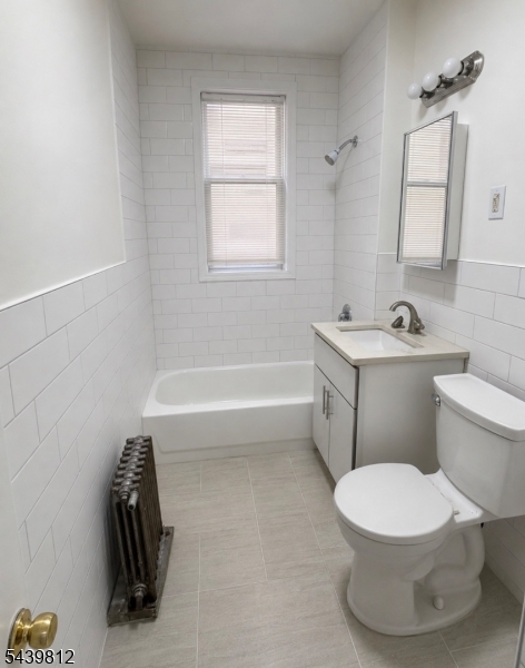 413 Lyons Ave Property Photo 10