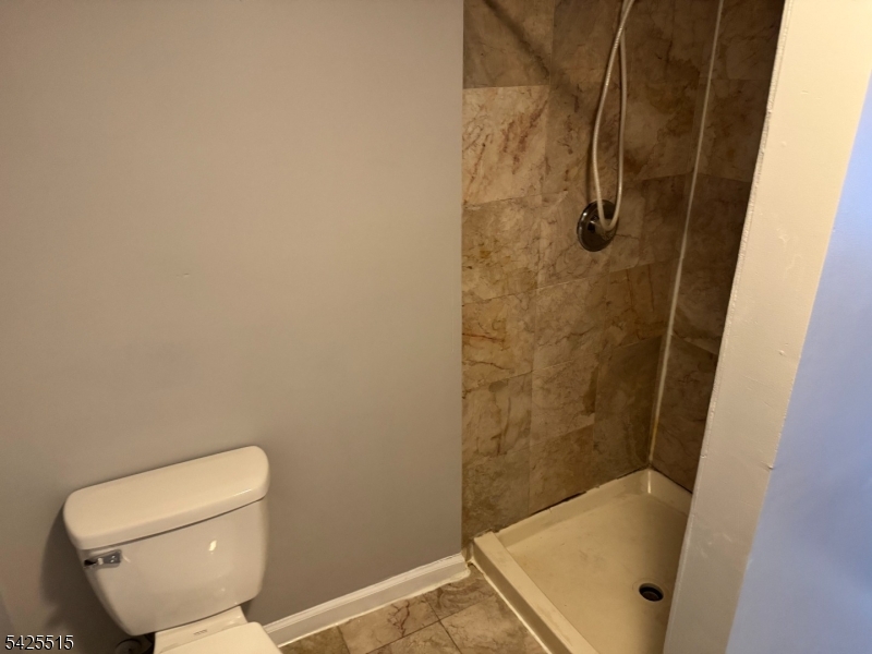 296 Woodside Ave Property Photo 18