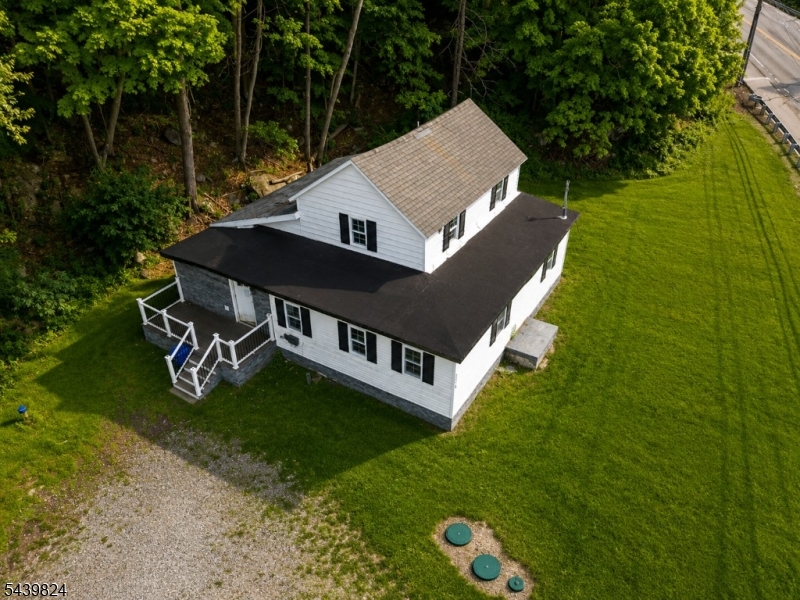 370 Us Highway 206 Property Photo 2