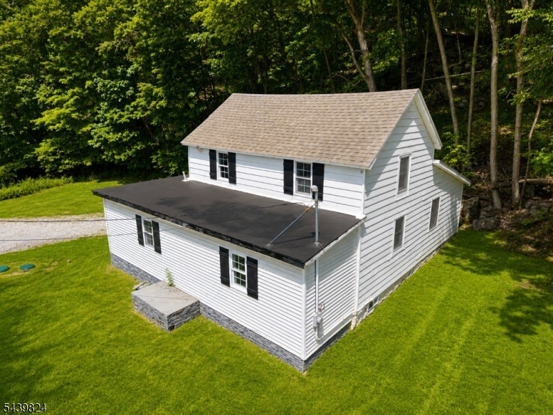 370 Us Highway 206 Property Photo 18
