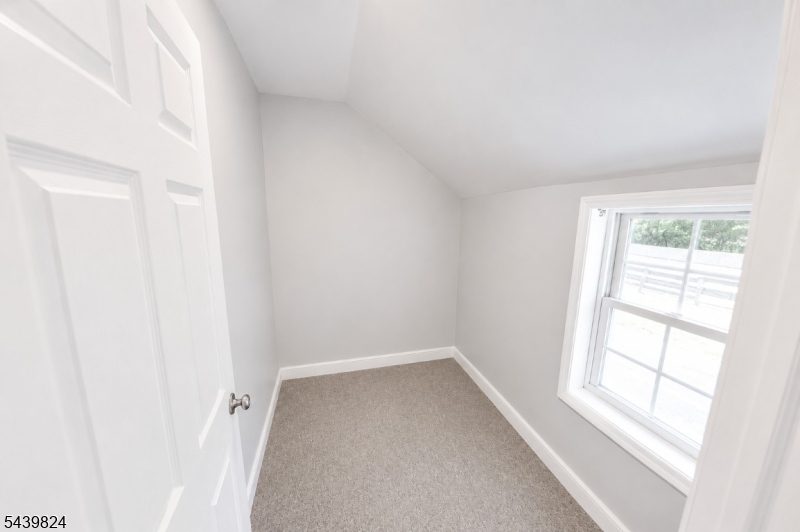 370 Us Highway 206 Property Photo 42