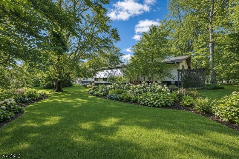 26 Bentley Rd Property Photo 48