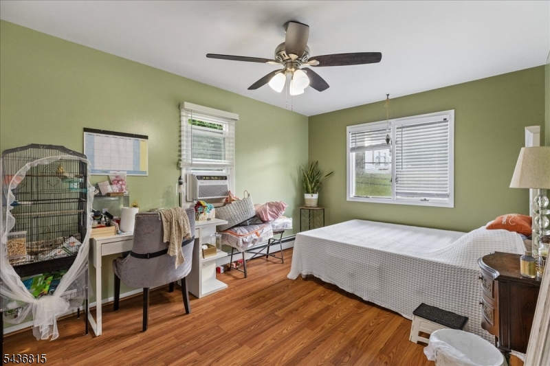 70 Robert St Property Photo 30