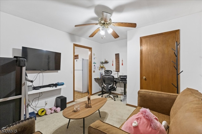 70 Robert St Property Photo 34