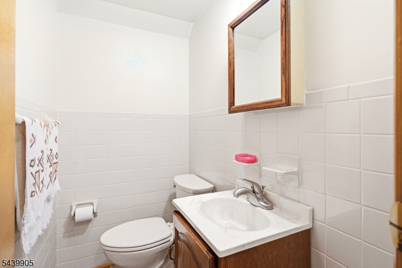 141 Walnut St Property Photo 20