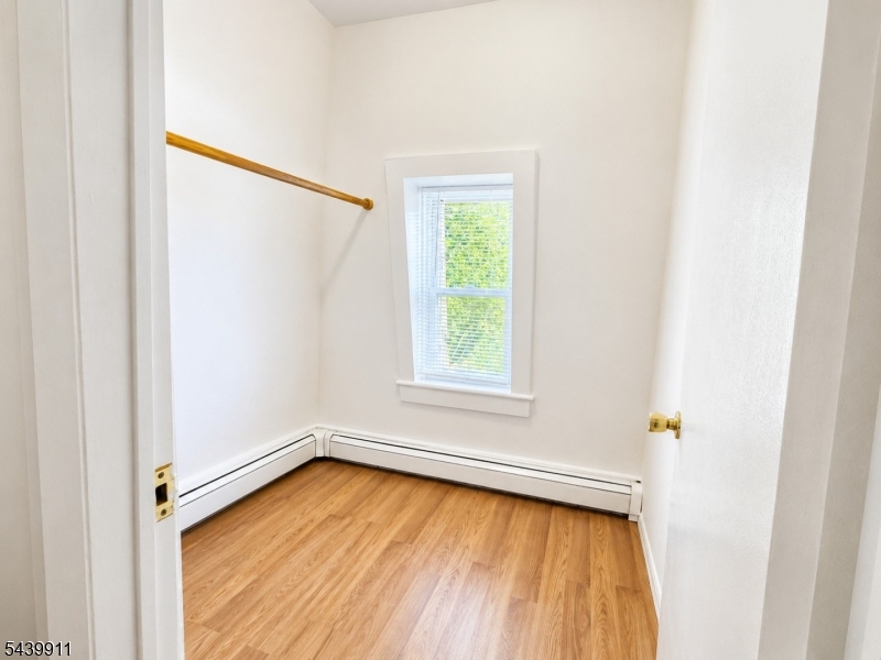 65 E New St Property Photo 7